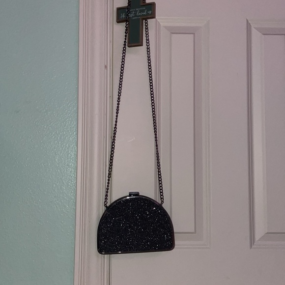Black sparkly purse - Picture 2 of 3